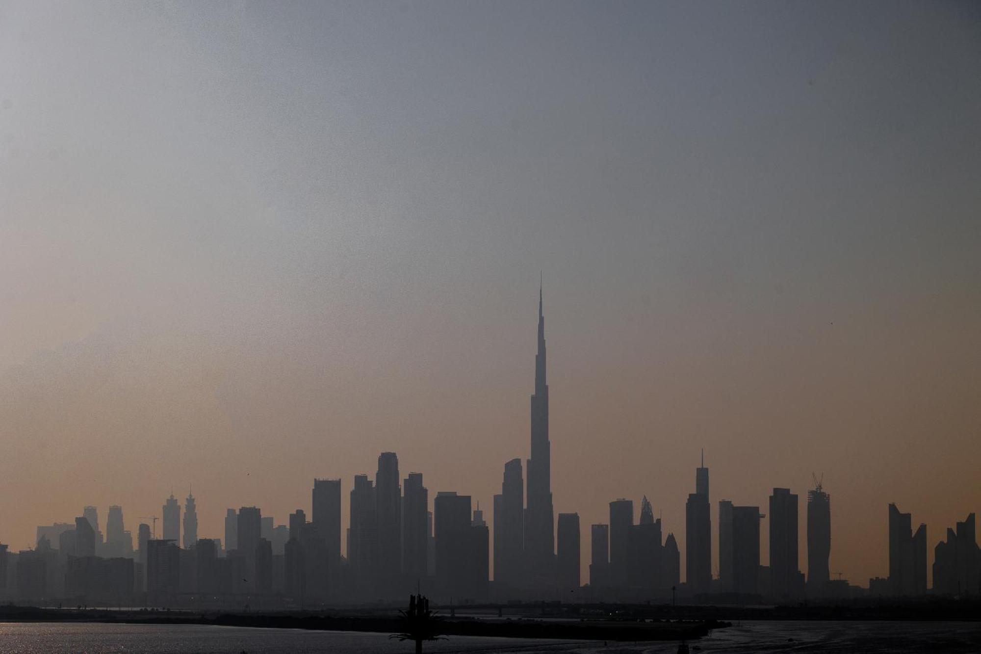 Burj Khalifa View & Creek Lagoon
