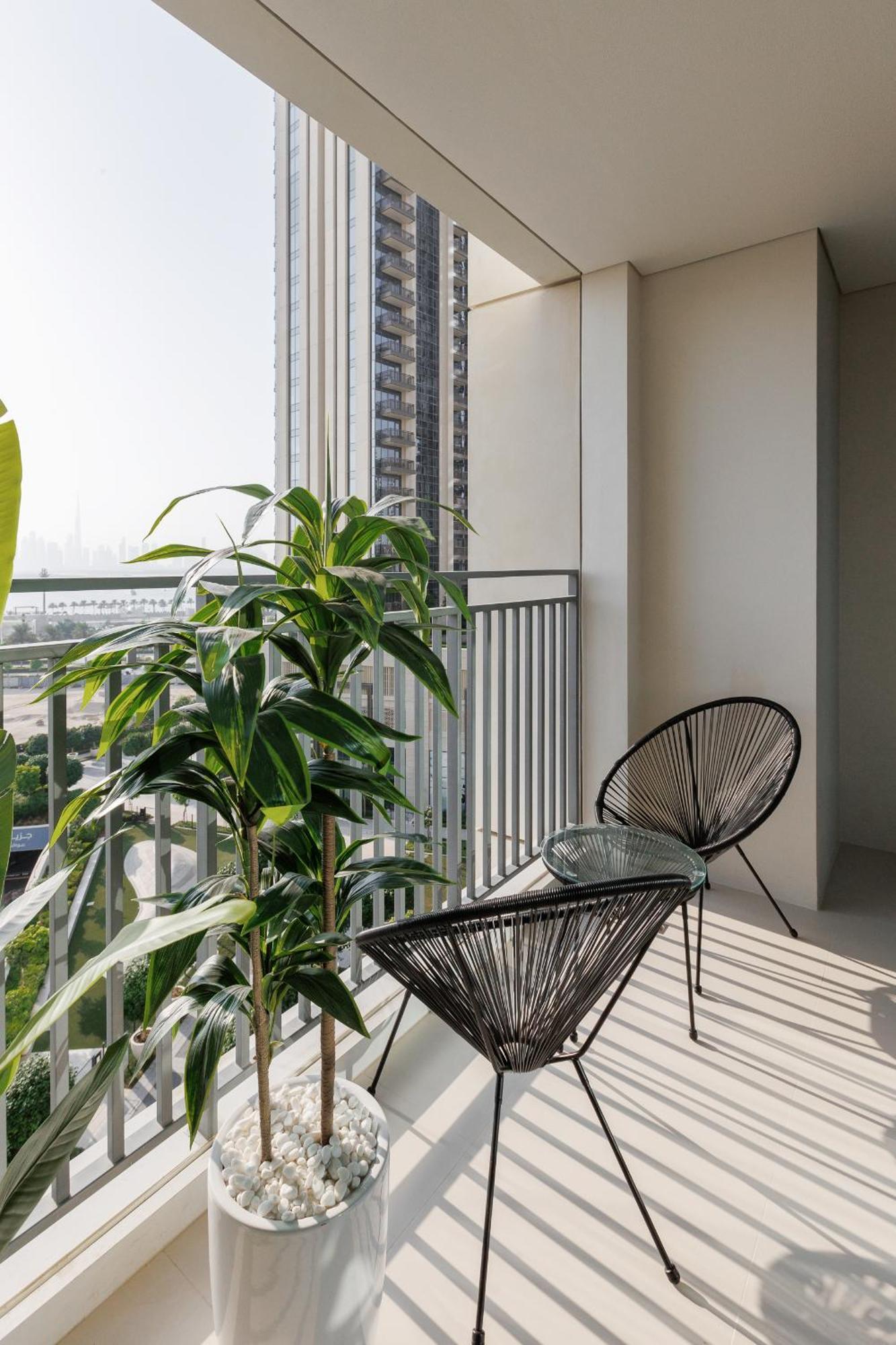 Burj Khalifa View & Creek Lagoon Apartment